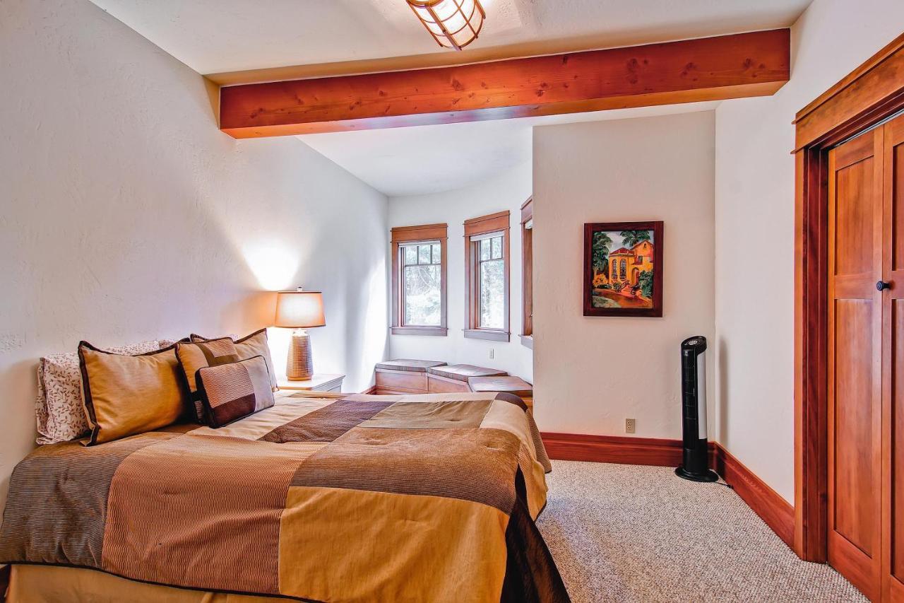 Ahwahnichi Lodge Yosemite West Buitenkant foto